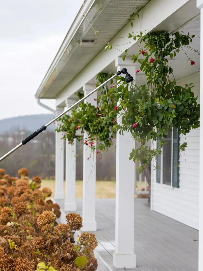 18” 8-Pattern Rotating Water Wand With Cork Handle 6 18” 8-Pattern Rotating Water Wand With Cork Handle - Image 4