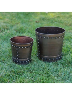 Riveted Planters, Set Of 2 -Garden Care Store 8610032 01v