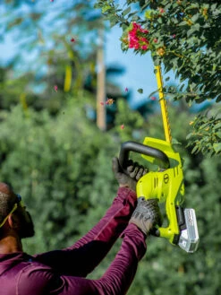 Sun Joe 24V-HT22-LTE 24-Volt ION+ Cordless Hedge Trimmer Kit | 22-Inch | W/ 2.0-Ah Battery And Charger -Garden Care Store 8610657 08v