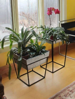 Achla Designs Arne Plant Stand -Garden Care Store 8612899 02v