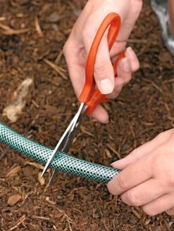 Snip-n-Drip Soaker Hose System -Garden Care Store GS40205 02 tif